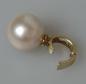 Preview: Perlenanhänger mit großer elfenbeinfarbener Rundperle und Clipverschluß, 585er Gold, Gewicht: 4,2g
