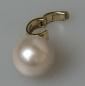 Preview: Perlenanhänger mit großer elfenbeinfarbener Rundperle und Clipverschluß, 585er Gold, Gewicht: 4,2g