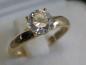 Preview: Schicker Damenring aus 585er Gelbgold mit einem Zirkonia Edelstein, Größe 53, Gewicht: 2,3g