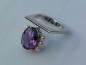 Preview: Stylischer Amethystring (4.6 ct.) mit kleinen Perlen aus 585er Weissgold, Größe 56, Gewicht: 8,2g