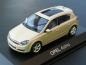 Preview: Minichamps Opel Astra H, 5-türiges Schrägheck, silber, 1:43