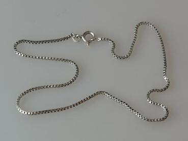 Kurze Venezianerkette aus 925er Sterlingsilber, Länge 36,0 cm, Gewicht: 4,6g
