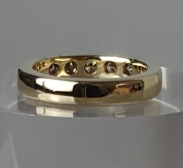 Diamantring mit 5 Diamanten (0.25 ct.), 585er Gold, Größe 53, Gewicht: 7,2g