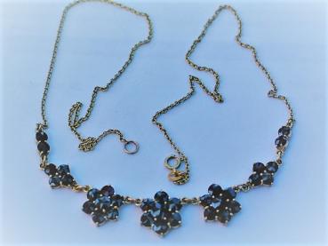 Preview: Collier mit Granatsteinen, 333er Gold, Länge 48,0 cm, Gewicht: 7,1g