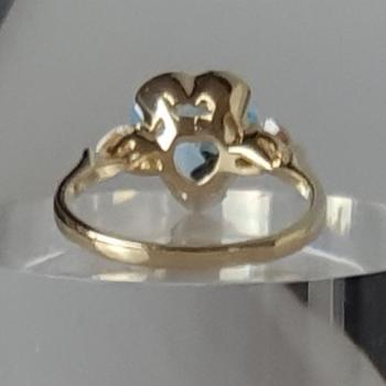Topas Herzring mit 3.28 ct. aus 585er Gold, Größe 57, Gewicht: 3,9g