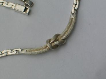 Collier mit Knotenelement, 925er Sterlingsilber, Länge 40 cm, Gewicht 19,0 Gramm