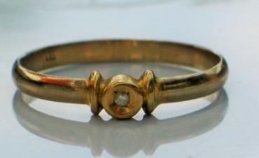 Feiner Diamantring aus 750er Gold, Größe: 55, Gewicht: 1,7g