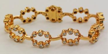 Edles Diamantarmband mit 3.02 ct (54 Diamanten) aus 750er Gold, Länge: 17,0 cm, Gewicht: 24,9g