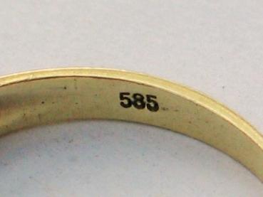 Diamantring mit 3 lupenreinen Diamanten aus 585er Gelbgold, Größe 57 Gewicht: 2,4g
