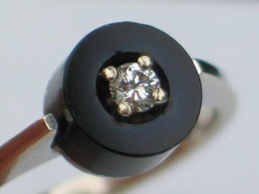 Diamantring mit 0.08 ct., Schmuckstein schwarz, 585 Weißgold, Größe 54, Gewicht: 3,2g