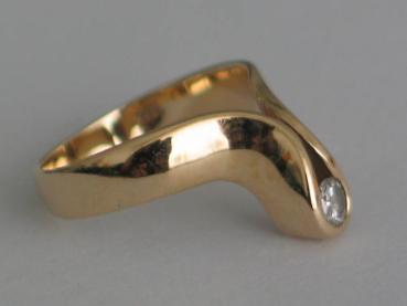 Preview: Brillantsolitär (0.10 ct.) aus 585er Gelbgold Diamant im Brillantschliff, Größe 50 Gewicht: 3,5g
