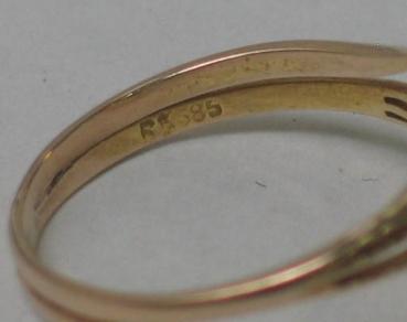 Preview: Diamantring mit vier Diamanten 0.22 ct, 585er Gelbgold, Größe 53, Gewicht: 2,8g