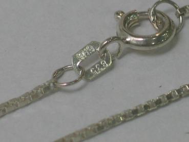 Feine Venezianerkette aus 835er Silber, Länge: 40,5 cm, Gewicht: 2,0g
