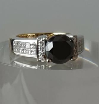 Ring "Black Diamond" 750er Gold mit 29 Diamanten, 4.5 ct., Größe 54, Gewicht: 11,3g