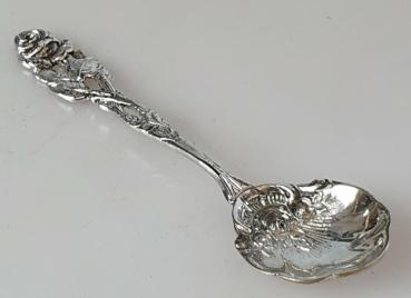 Zuckerlöffel, Blattform, Hildesheimer Rose, 800er Silber, Länge: 10,2 cm, Gewicht: 10,7g