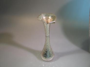 Vintage: Herrliche kleine Vase aus 925er Sterlingsilber -gehämmert-, Höhe 18,0 cm, Gewicht: 87,6g