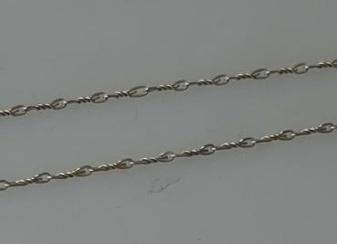 Feine Kette im "Zaundraht" Design aus 800er Silber, Länge: 55,0 cm, Gewicht: 2,7g
