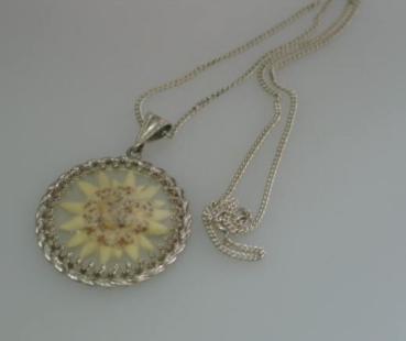 Antikschmuck Edelweiß Blume als Kettenanhänger 800er Silber, Gewicht: 9,0g