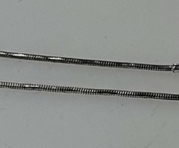 Kurze Schlangenhalskette matt/glänzend aus 925er Sterlingsilber, Länge 40,5 cm, Gewicht: 3,67g