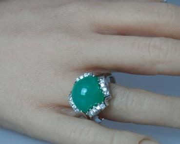 Chrysopras- Diamantring aus 750er Weißgold, Größe 64, Gewicht: 12,9g