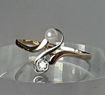 Diamant- Perlenring aus 585er Gold, Größe 64, Gewicht: 2,2g