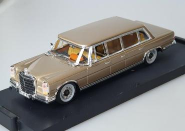 Vitesse Mercedes-Benz 600 Pullmann (1965) W100, goldmetallic, 1:43 in OVP