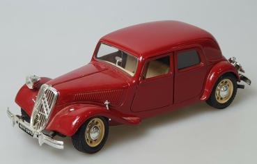 Citroen 15 CV 1:24