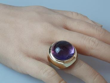 Vintage: Massiver Amethyst Schmucksteinring, 585er Gold, Größe 56, Gewicht: 18,9g