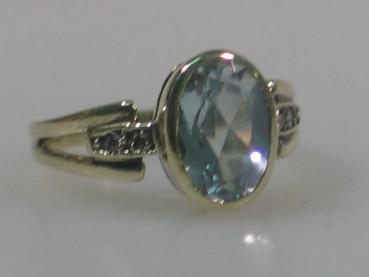 Aquamarin- Diamantring, 585er Gold, Größe 48, Gewicht: 3,7g