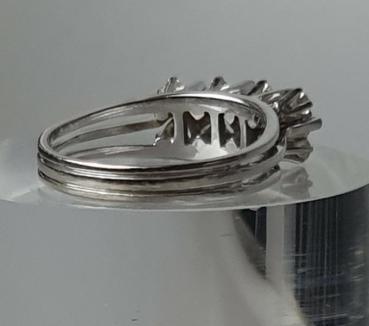 Fantastischer Diamantring mit 11 Diamanten (1.33 ct) aus 750er Weißgold, Größe 59, Gewicht: 6,7g