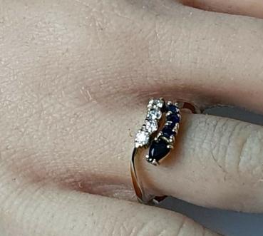 Goldring mit Saphiren und Zirkonia, 333er Gold, Größe 56, Gewicht: 1,7g