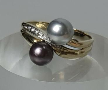 Perlenring mit Diamanten aus 585er Gold, Größe 65, Gewicht: 4,9g