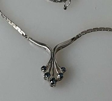 Preview: Schmucksteincollier mit Saphiren aus 925er Sterlingsilber, Länge 42 cm, Gewicht: 5,0g