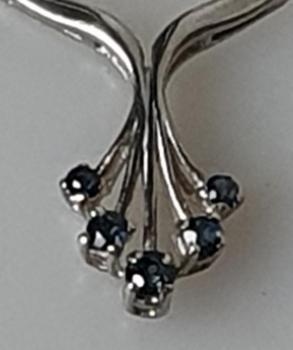 Schmucksteincollier mit Saphiren aus 925er Sterlingsilber, Länge 42 cm, Gewicht: 5,0g