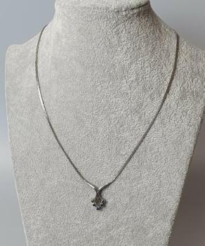 Preview: Schmucksteincollier mit Saphiren aus 925er Sterlingsilber, Länge 42 cm, Gewicht: 5,0g