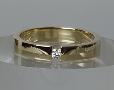 Preview: Diamantsolitär aus 585er Gold, Größe 62, Gewicht: 6,7g