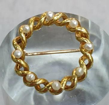 Antik: Jugendstil Rundbrosche mit Saatperlen aus 875er Gold (21 kt), Gewicht: 4,0g