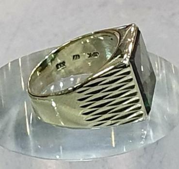 Preview: Peridot Schmucksteinring aus 333er Gold, Größe: 57, Gewicht: 6,0g