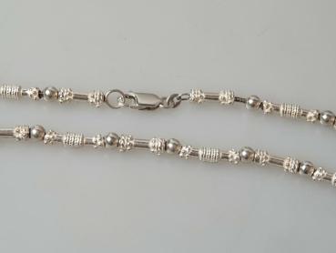 Gliederhalskette aus 925er Sterlingsilber, Länge: 45,0 cm, Gewicht: 29,3g