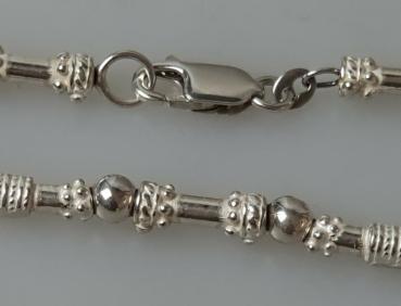 Gliederhalskette aus 925er Sterlingsilber, Länge: 45,0 cm, Gewicht: 29,3g