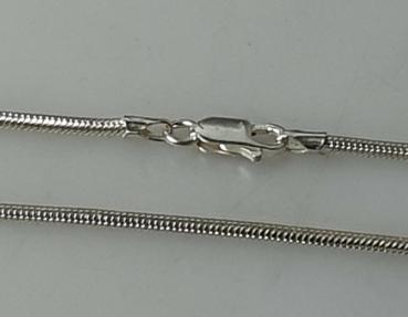 Schlangenhalskette aus 925er Sterlingsilber, Länge: 42,5 cm, Gewicht: 9,7g