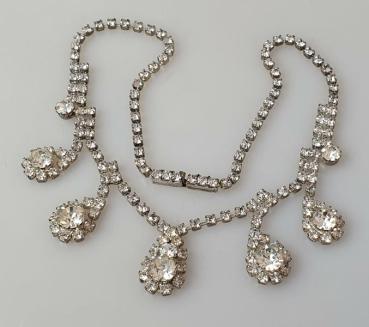Eindrucksvolles Schmucksteincollier mit Zirkoniabesatz, Länge: 42,0 cm