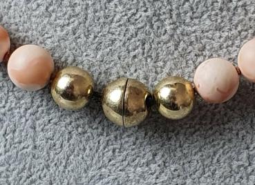 Preview: Vintage Engelshaut Korallenkette zartrosa-weiß, 10 bis 14 mm, Länge: 44,0 cm