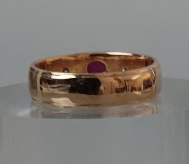 Preview: Rubin- Diamantring aus 585er Gold, Größe 60, Gewicht 5,6g