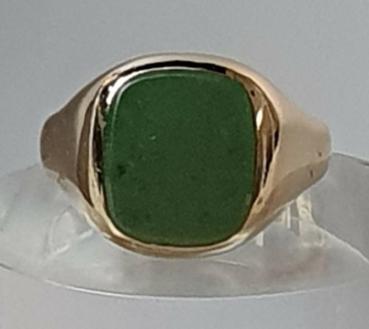 Jade Schmucksteinring aus 750er Gold, Größe 68, Gewicht: 14,2g