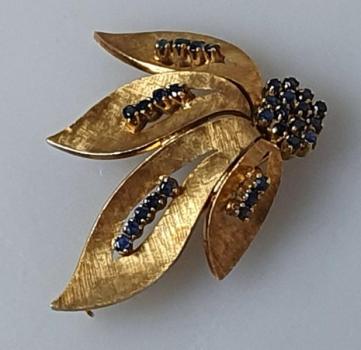 Preview: Vintage Brosche mit Saphirbesatz aus 750er Gold, Gewicht: 8,5g