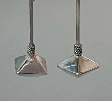 Ohrhänger -Pyramide-  aus 925er Sterlingsilber, Gewicht: 7,1g