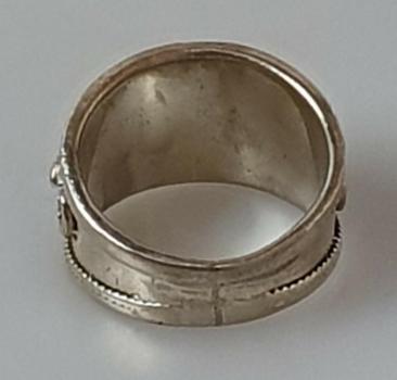 Preview: Ring mit Onyx Schmuckstein aus 925er Sterlingsilber, Größe 54, Gewicht: 7,5g