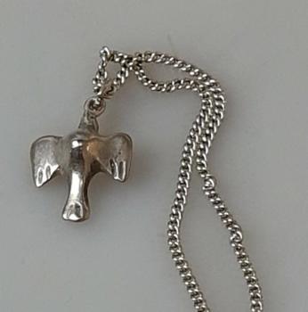 Panzerhalskette mit Anhänger Friedenstaube, 925er Sterlingsilber, Länge 47,5 cm, Gewicht: 7,7g