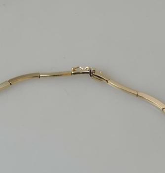 Collier in Wellenform 585er Gelbgold, Länge 45,0 cm Gewicht: 18,6g